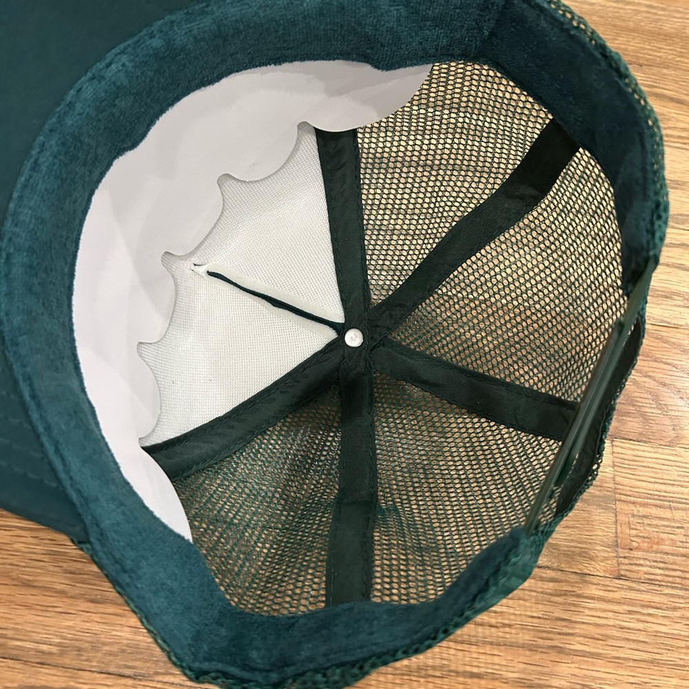 New Offline trucker hat - Picture 2 of 3